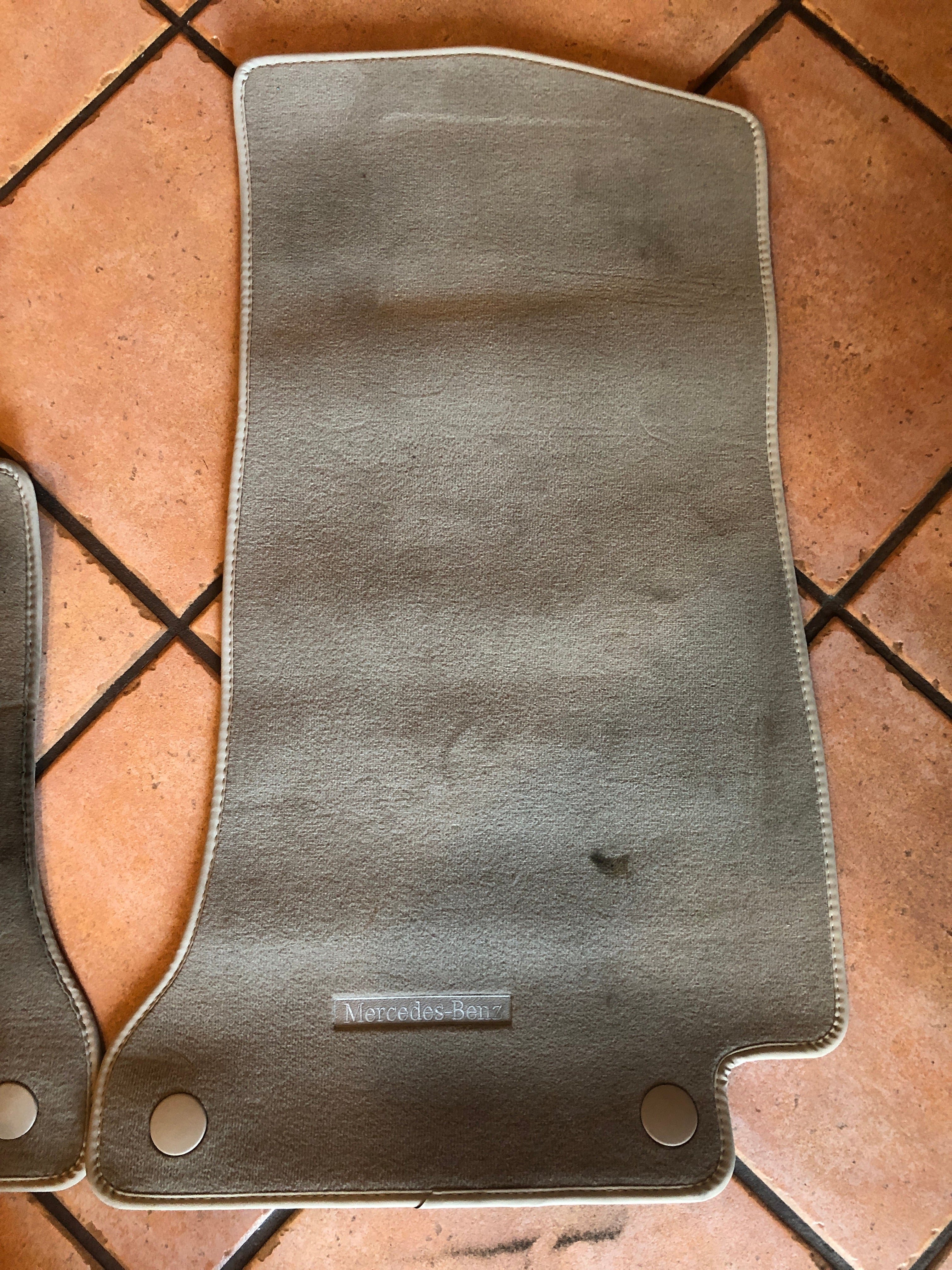 Car mats for Mercedes Benz 2017 C-class