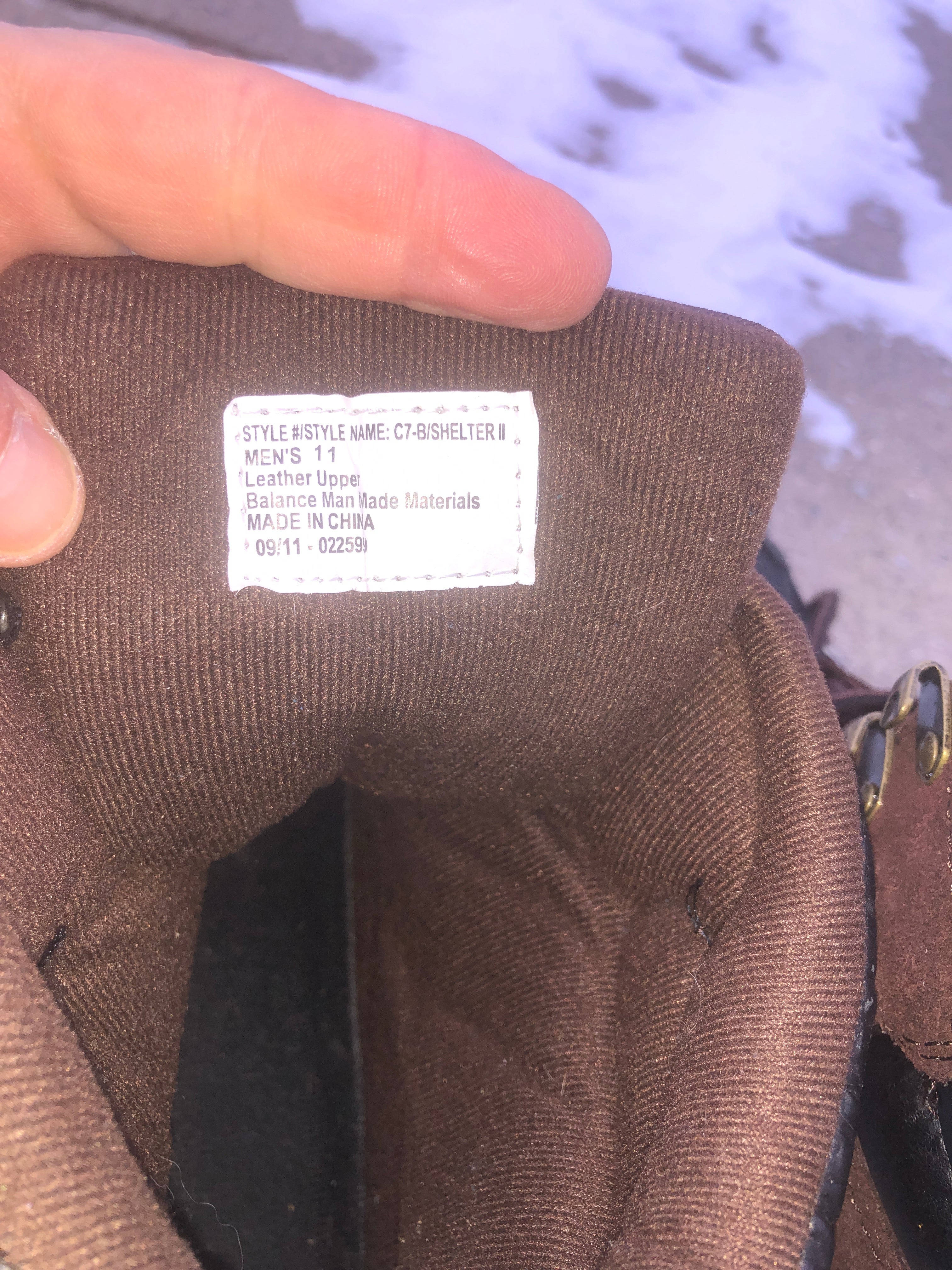 Men’s work boots/ snow boots size 10.5/ 11, like new, Eddie Bauer, Alpine Design