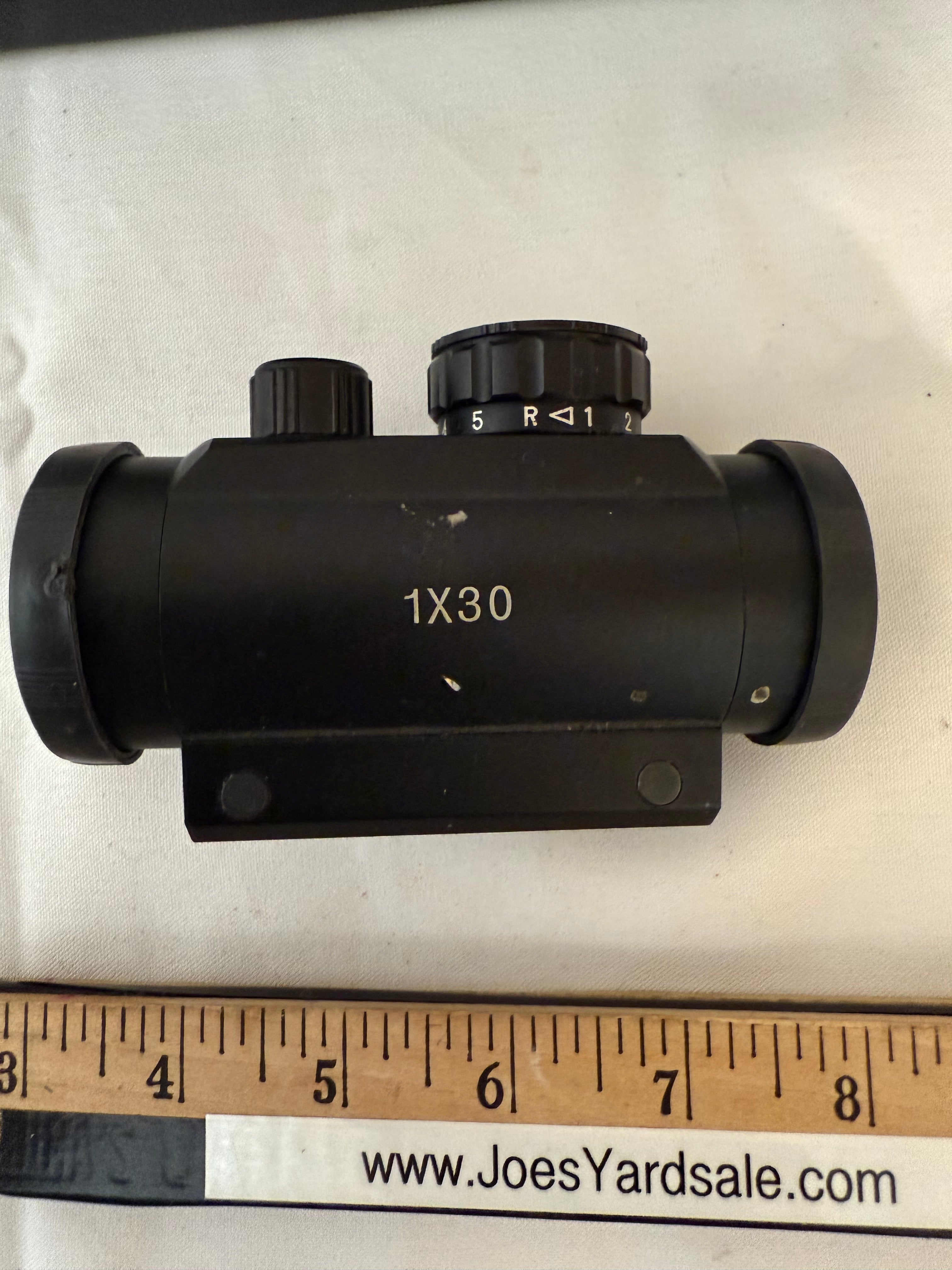 2 scopes vLife 3-9x40 & 1x30 scope w red green