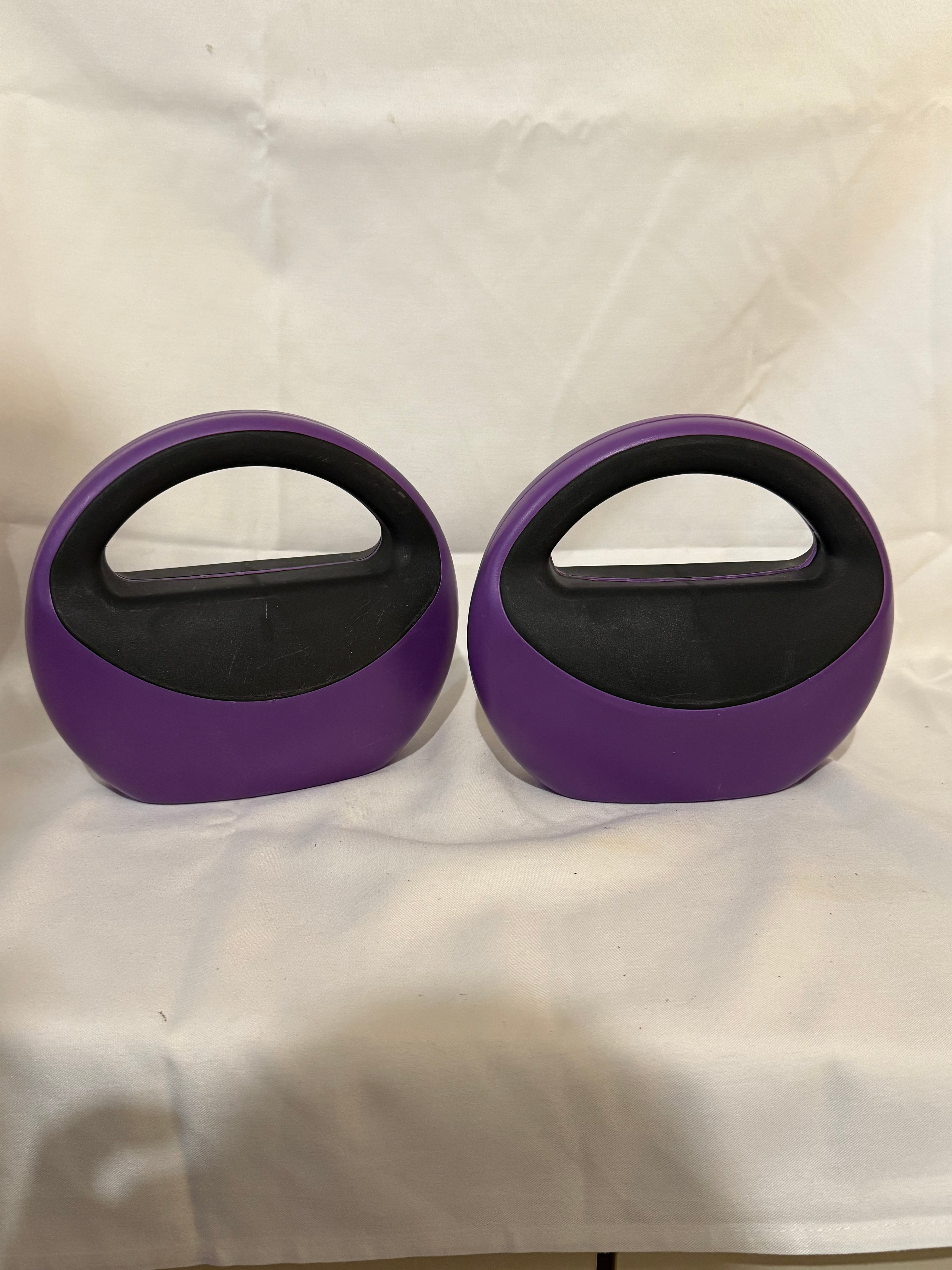 Two 10 lb Kettlebell hand weights dumbbells