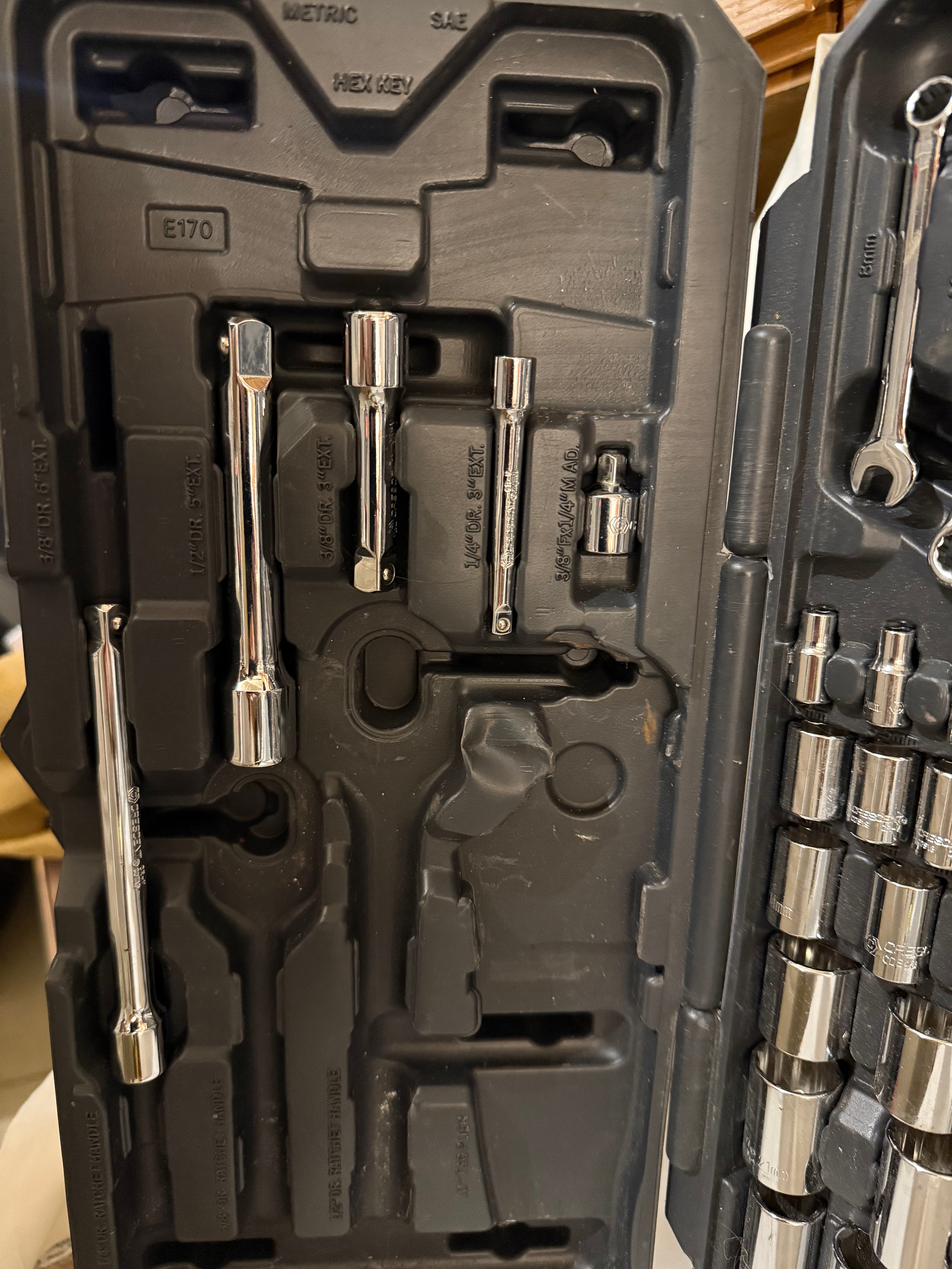 Partial Socket set, 1/4 3/8 std & deep sockets w hard case