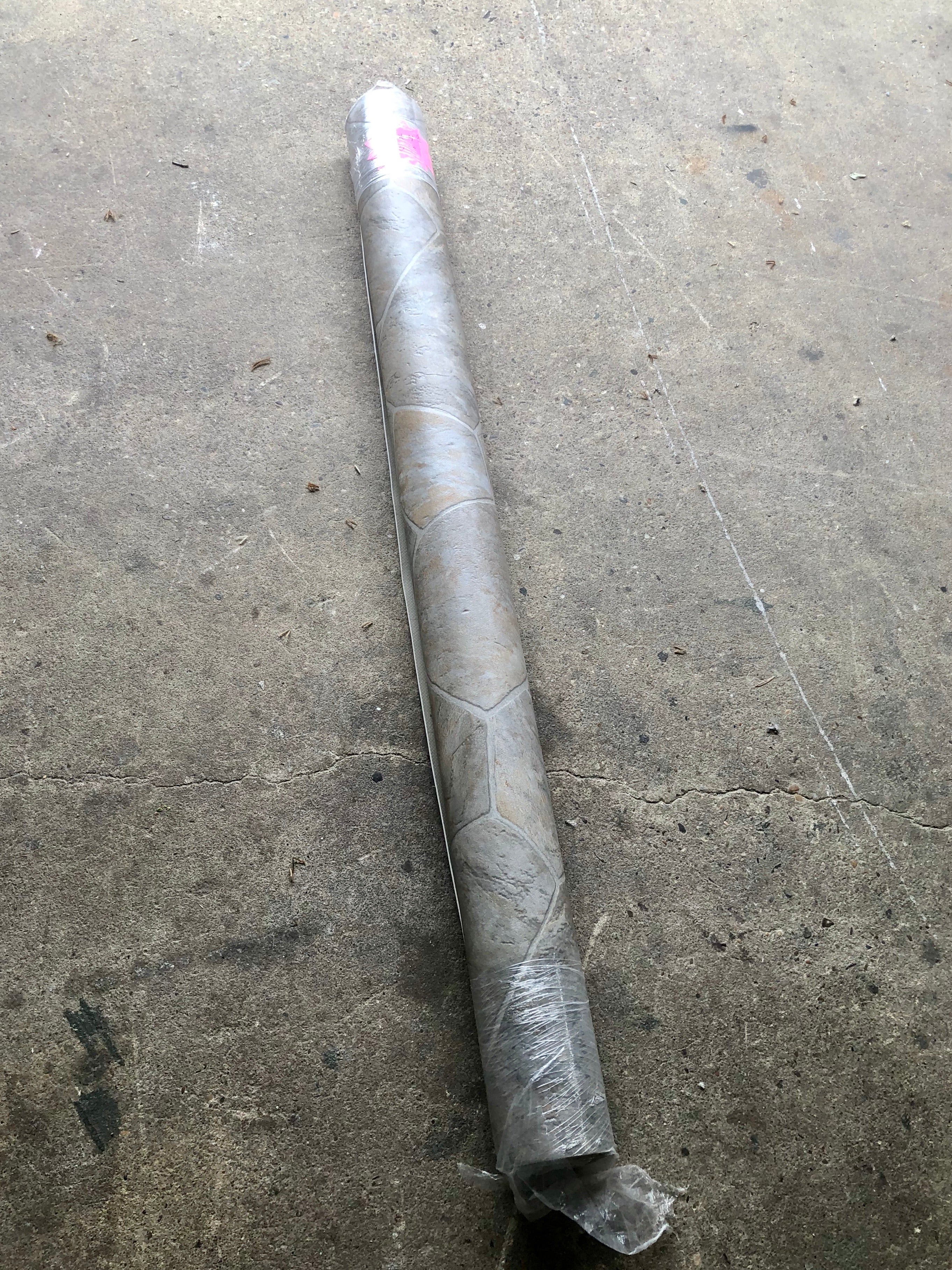 Vinyl flooring remnant, 4’8”x12