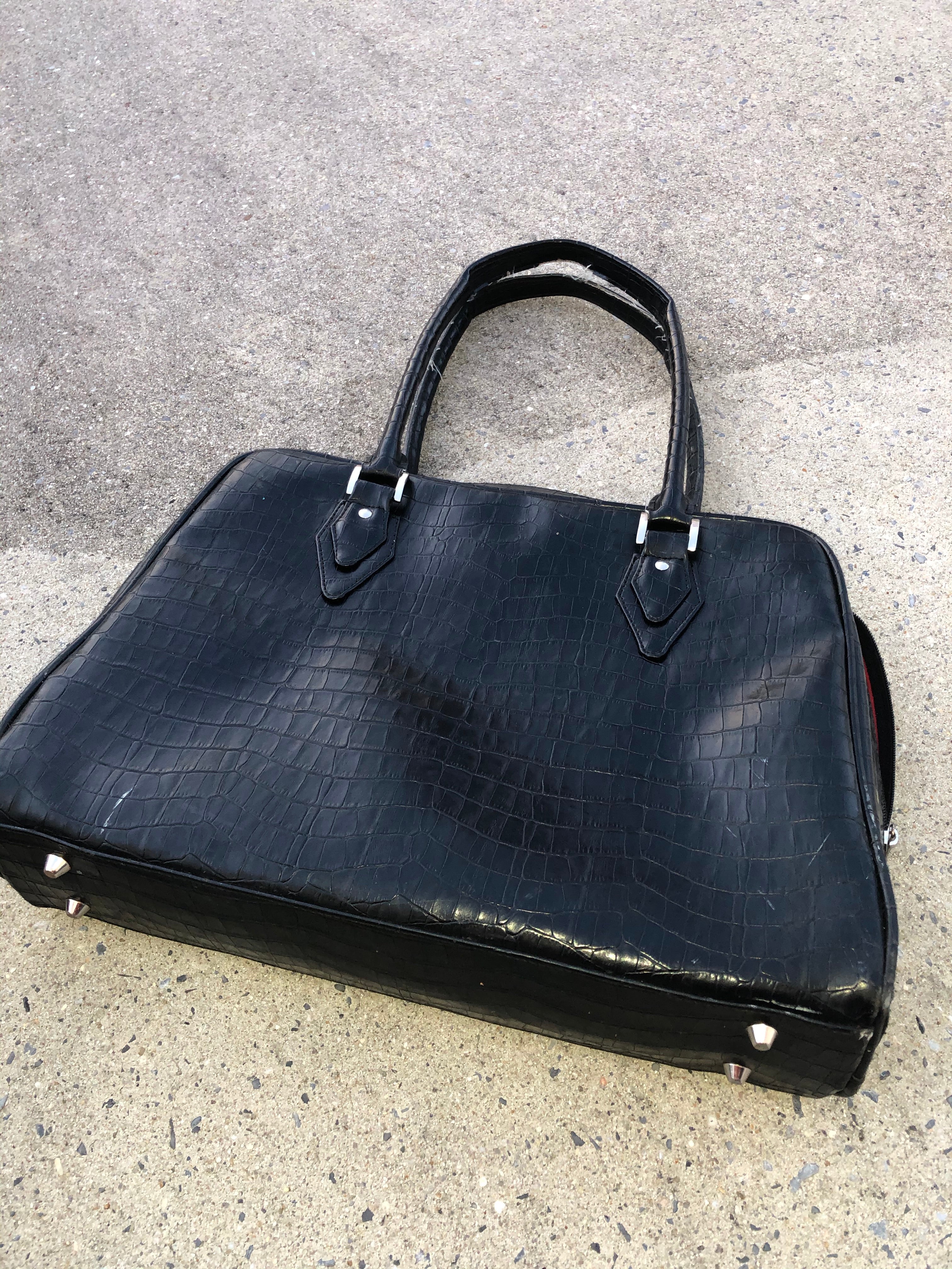 Women’s Laptop case, faux alligator