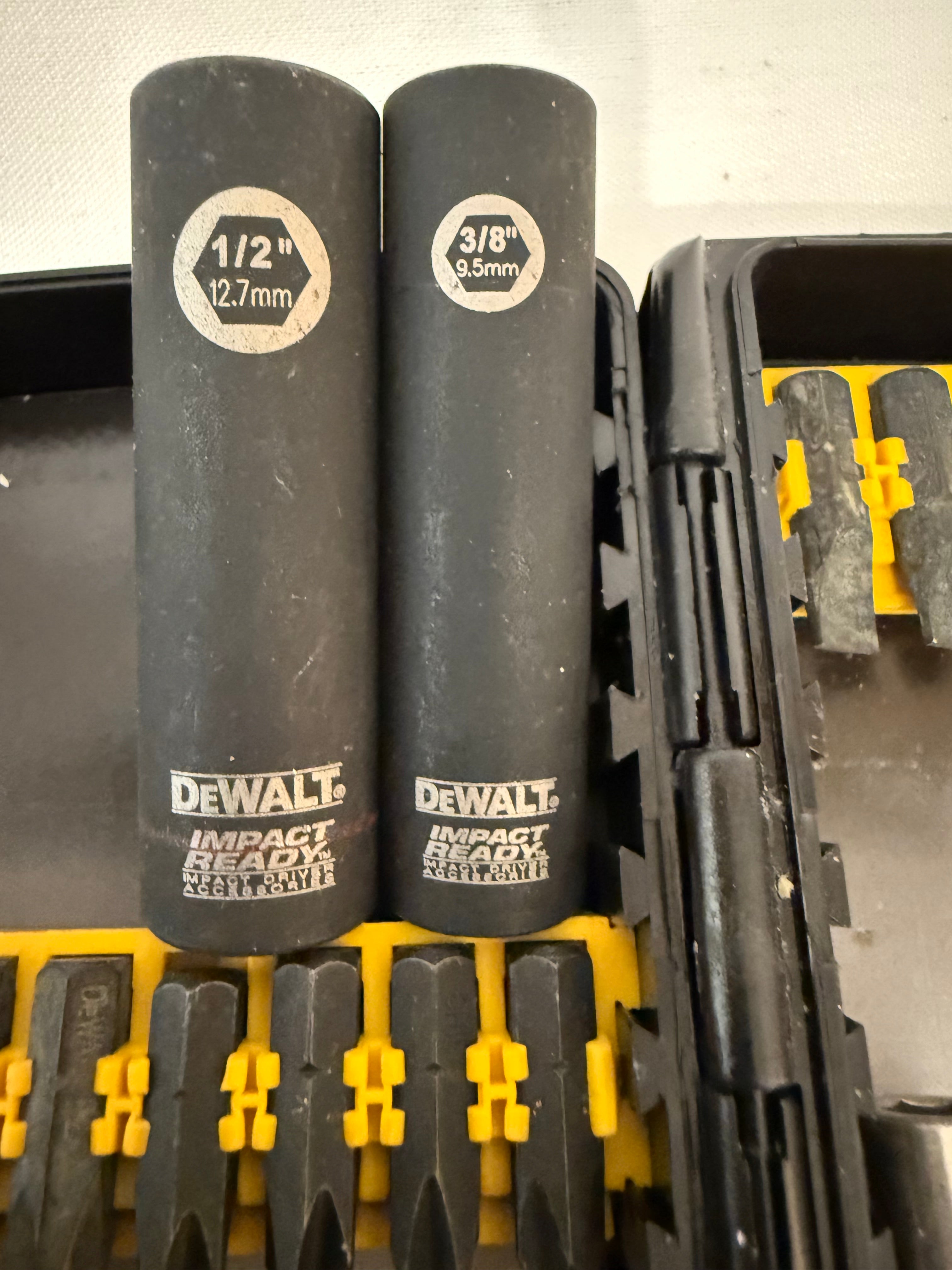 Dewalt 28 piece impact driver screw driving set